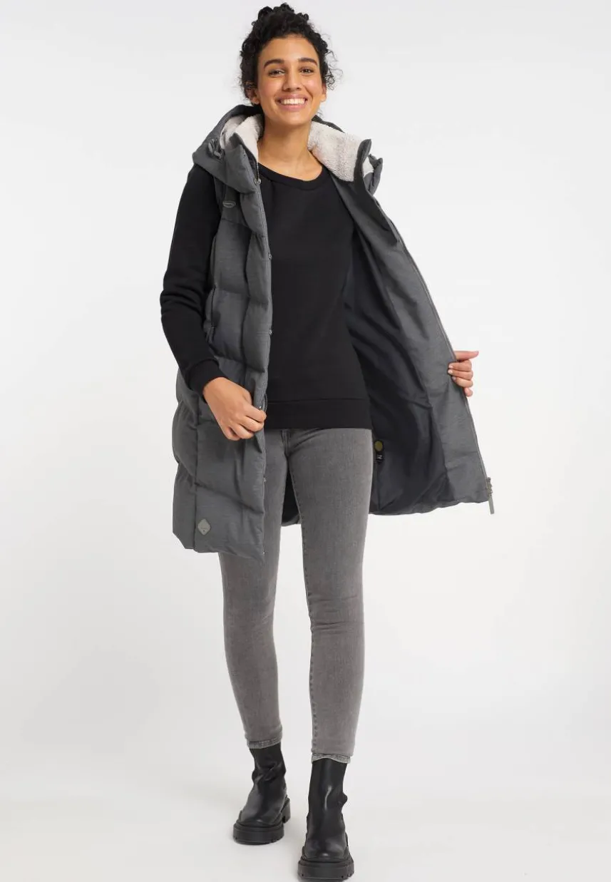 PAVLA VEST